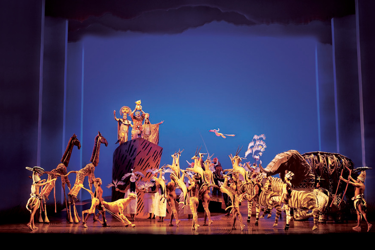 Hamburg: Disney's THE LION KING – The Musical & Boat Transfer
