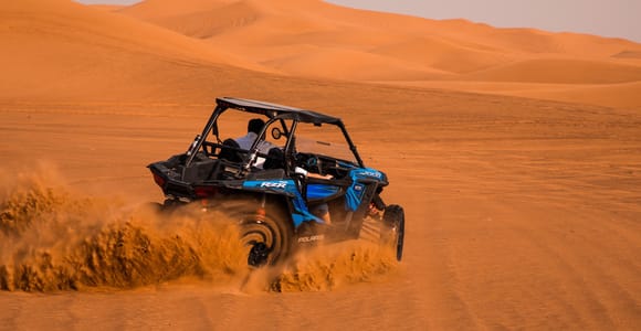 Dubai: Red Dunes Safari with Dune Buggy, Sandboard, and BBQ