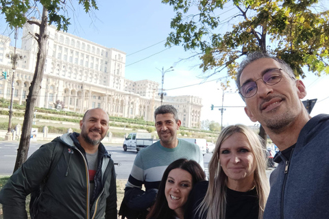 Bucarest: tour nel Parlamento in italiano+visita esterna con guida