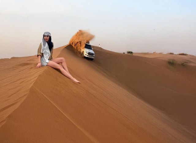 Dubai: Red Dunes Desert Safari with Premium Camp BBQ &amp; Shows