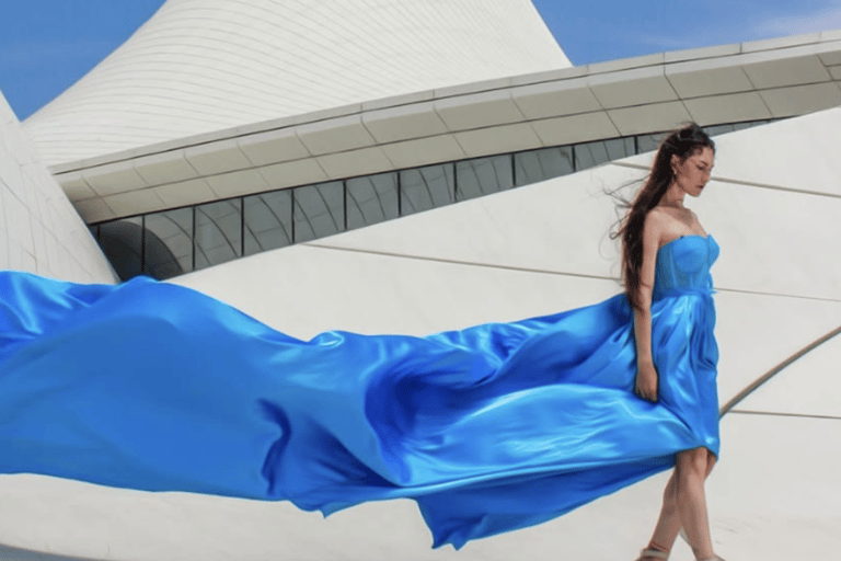 Baku: Heydar Aliyev Center Photoshoot (Flying Dress Option)