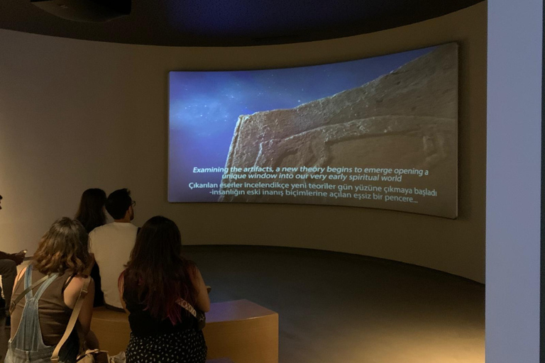 Da Istanbul: Göbekli Tepe e Monte Nemrut Tour di 2 giorniDa Istanbul: tour giornaliero di Göbekli Tepe e Şanlıurfa