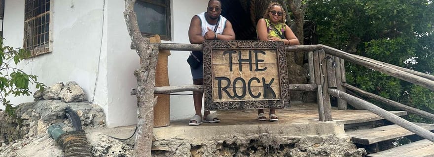 Zanzibar : forêt de Jozani, grotte de Kuza, plage de Paje et The Rock