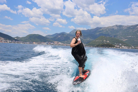 Budva: Wakesurfing guided experience on Axis A24 Towboat