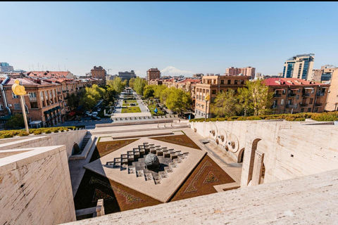 Armenia Day Tour: Dmanisi, Sevan & Yerevan