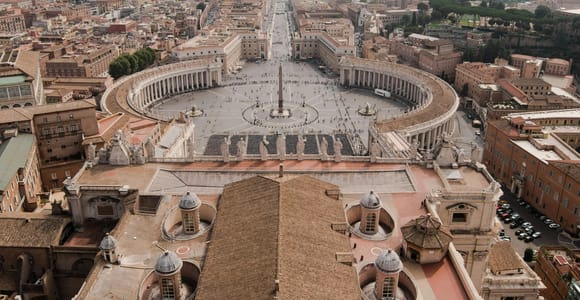 Rome Walking Tour:Pantheon,Trevi Fountain,Navona & Colosseum