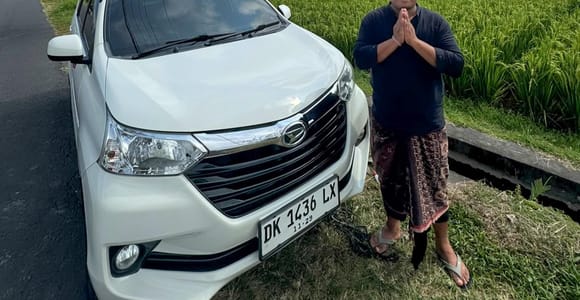 Bali: Private Car Charter with English Speaking Local Driver