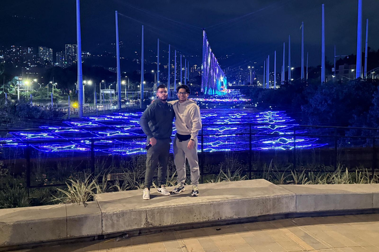 Medellin: Christmas Lights Tour