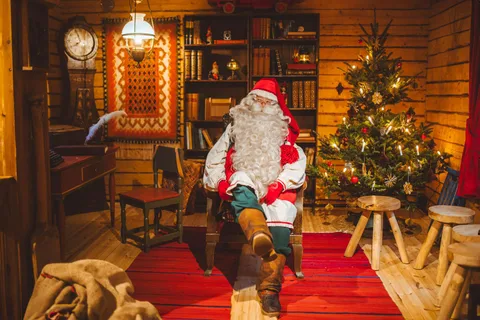 Rovaniemi: Cavalcata con le renne verso Babbo Natale attraverso la Foresta Magica