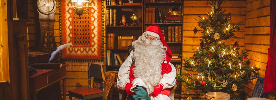 Visite privée magique du Père Noël, balade en traîneau tiré par des rennes et ateliers des elfes