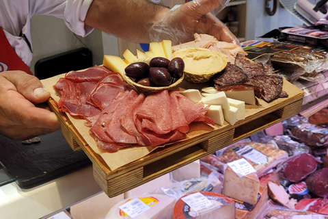 Atenas: búsqueda del tesoro de comida griega para salvar a Magas