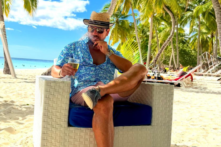 Punta Cana: Saona Island Paradise Catamaran Sightseeing Tour with Lunch and Drinks Punta Cana: Macao Beach and Local Dominican Experience