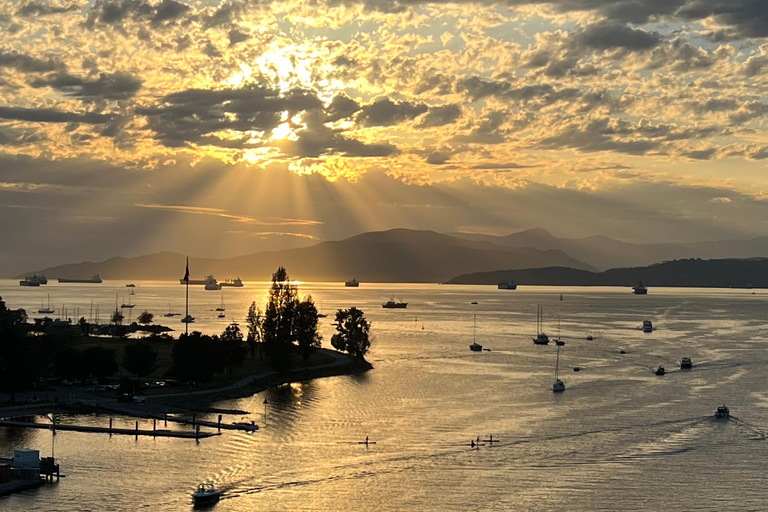 Limited Small Group Tour: Vancouver Highlights