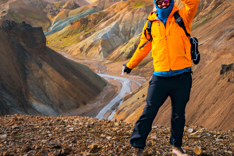 3-Day Highlands: Landmannalaugar, Emerald Ridge & Háifoss