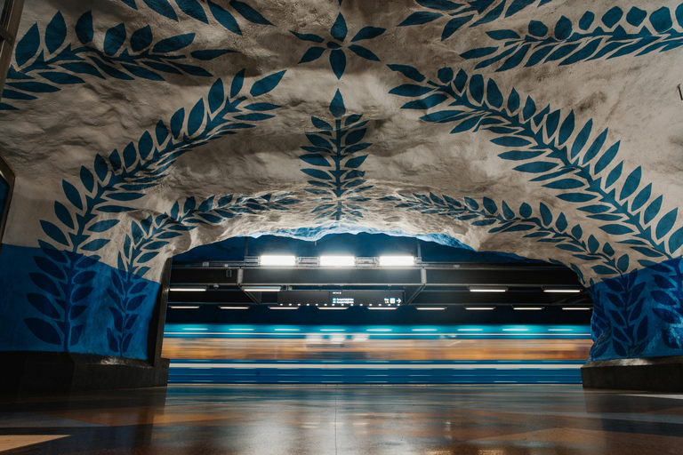 Stockholm: tour of the metro stations in English