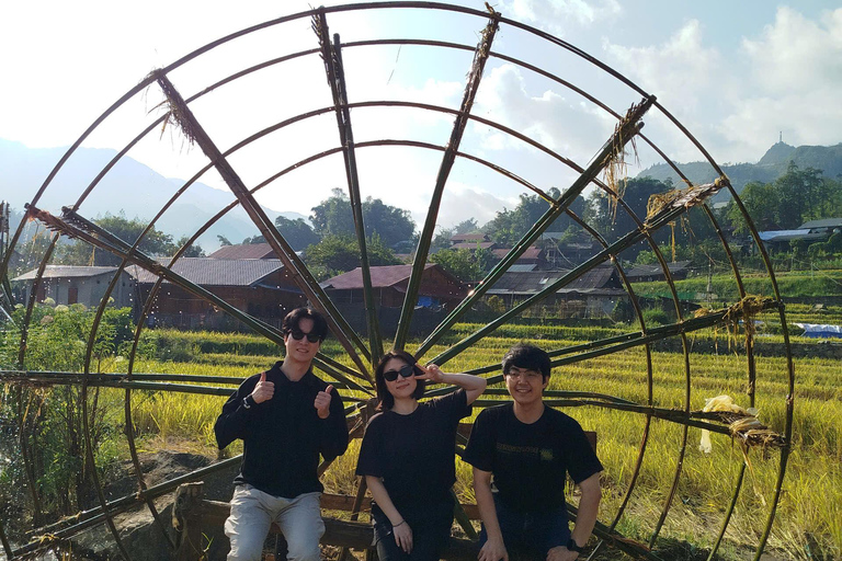 Sa Pa: Cat Cat Village Tour to Visit the Hmong People