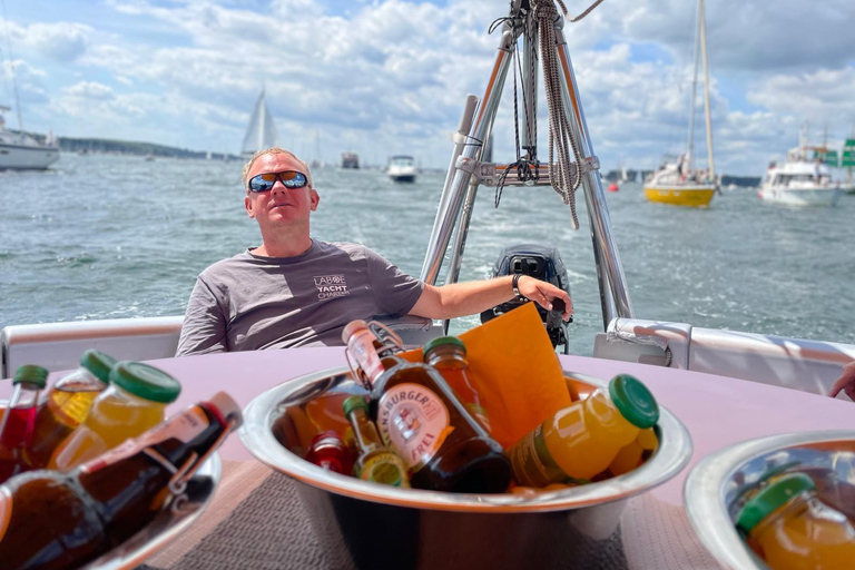 Laboe: Fischbrötchentour, Spaß im Kreis für 1 - 9 Personen
