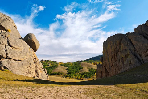 Ulaanbaatar: Gorkhi-Terelj National Park Guided Tour