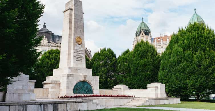 3-Hour Orientation Walking Tour of Buda and Pest photo 11