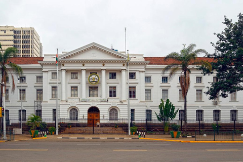 Nairobi: Kenyatta House and City Hall Tour with Pickup