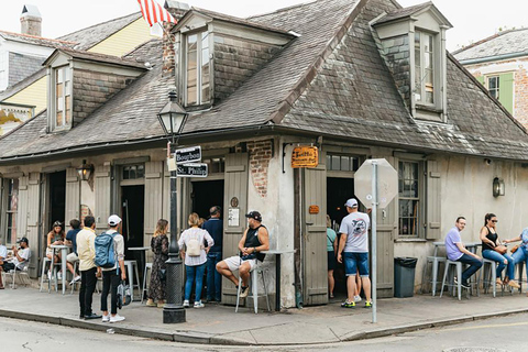 Explora NOLA: tour a pie de fantasmas, vudú e historia embrujada