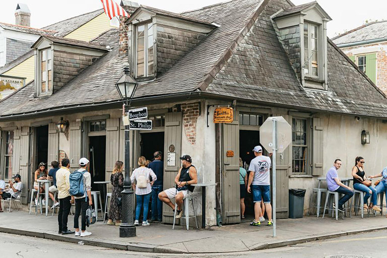 Explora NOLA: tour a pie de fantasmas, vudú e historia embrujada