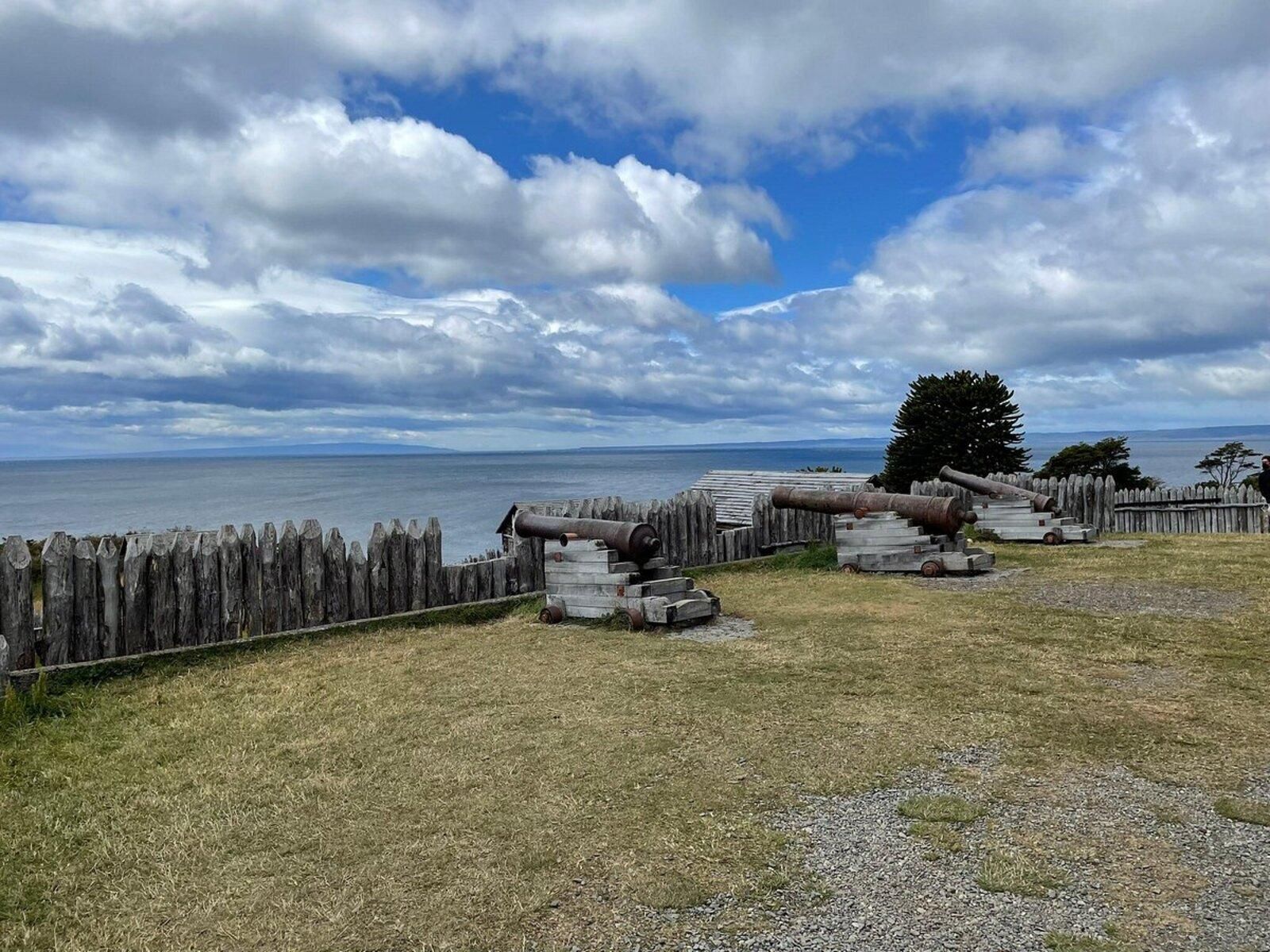 Fuerte Bulnes - Parque del Estrecho