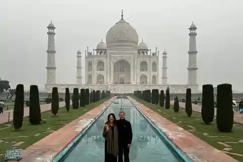 Desde Delhi: excursión de un día al Taj Mahal y Agra en tren Gatimaan