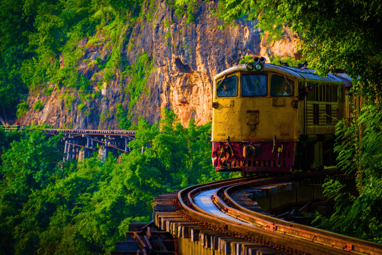 Desde Bangkok: Excursión por el Ferrocarril de la Muerte y el Paso del Fuego Infernal con AlmuerzoRecorrido compartido con servicio de recogida y regreso del hotel