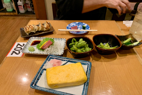 Osaka: Namba Pub Bar Crawl con un Guía Local Nacido y Criado