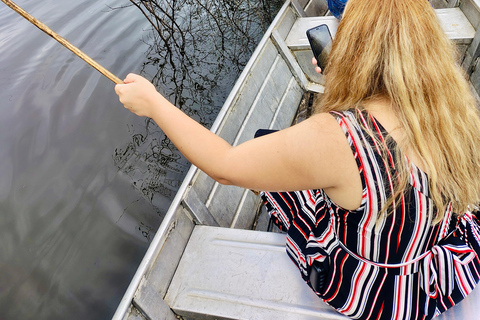 Manaus: Riverside Experience Tour, Fishing, Connection and Lunch Included.