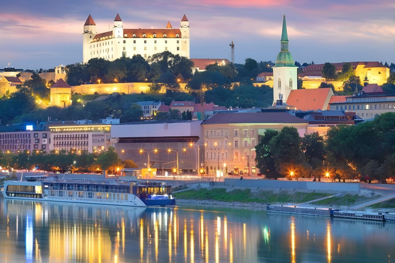 From Vienna:Bratislava & Budapest Guided Day Trip and cruise Guided Day Tour from Vienna to Budapest and Bratislava