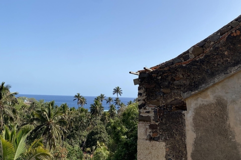Recorre la Ciudad Vieja/Descubre la CIUDAD VIEJA