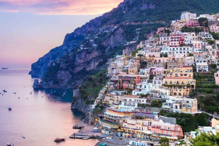 Von Sorrento aus: Goldener Abend in Positano