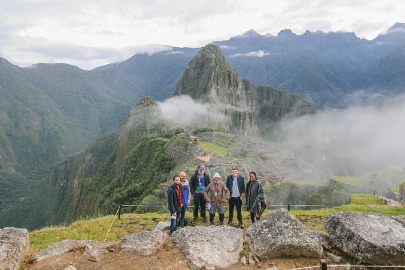 Cusco: Tour di 2 giorni a Machu Picchu: Esplora un viaggio economico