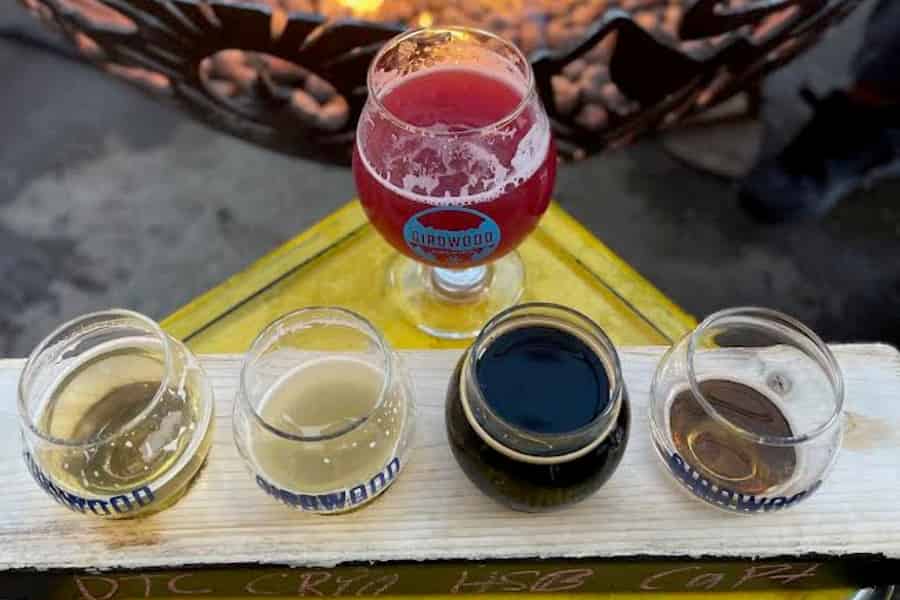 Ab Anchorage: Bären, Bier und Gletschertour. Foto: GetYourGuide Ab Anchorage: Bären, Bier und Gletschertour. Foto: GetYourGuide