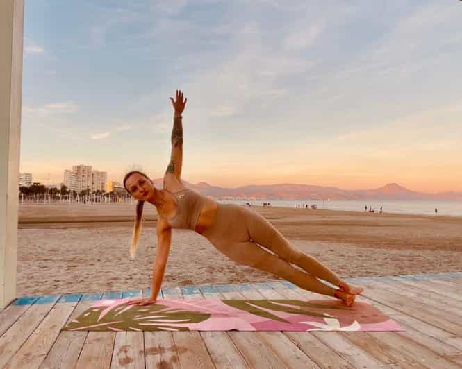 Yoga on the beach San Juan, Alicante