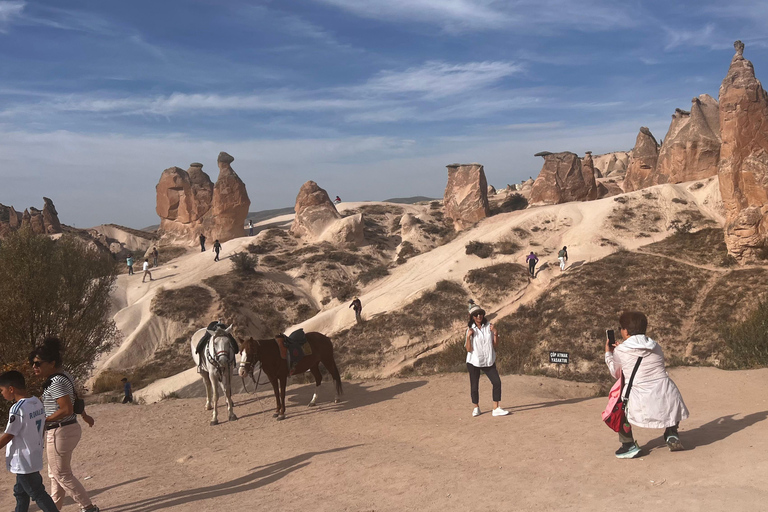 ¡Excursión de 2 días a Capadocia con almuerzo!Excursión de 2 días a Capadocia con almuerzo y entradas