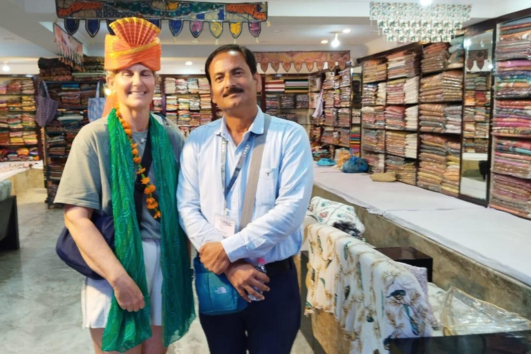 From Jaipur: 4-Hour Shopping Tour in Local Bapu Bazars