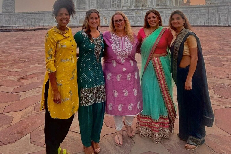 Agra: Private Yoga Tour mit Tajmahal und Agra Fort Besuch