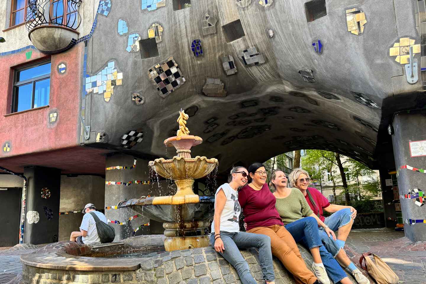 Vienna: Private Family Tour, City Highlights, Museum & Cake