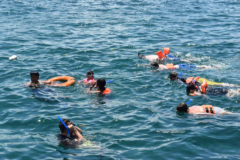 Cancun: Isla Mujeres Only Adults Catamaran, drinks & snorkel Tour from Playa del Carmen