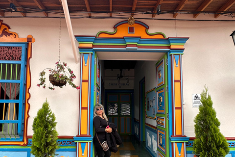 ميديلين: جولة إلى غواتابي وبينول والقارب، مع الغداء والإفطار