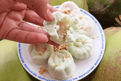 Hue: Conical Hat Village and Traddional Cake Class Tour Private Tour: English