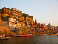 Varanasi,- Tour corto de Varanasi por la mañana con paseo en bote - Housity
