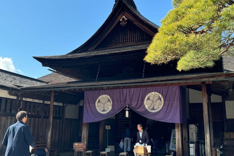 Takayama : visite guidée privée d&#039;une jounée vers 6 hauts lieux du GYG