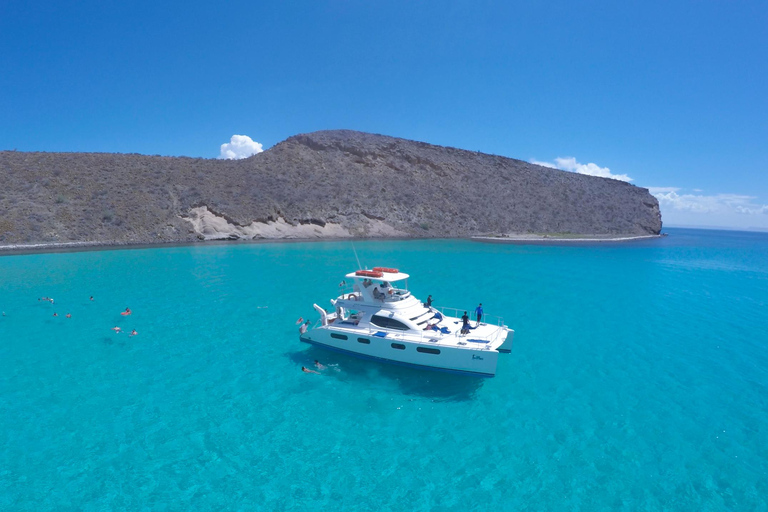 All-inclusive Snorkel in Balandras Hidden beaches, La Paz
