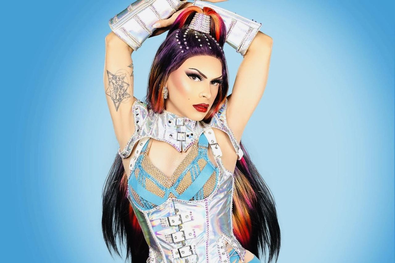 Savannah Comedy Drag Queen Bar Crawl Experience Private Queen VIP Tour