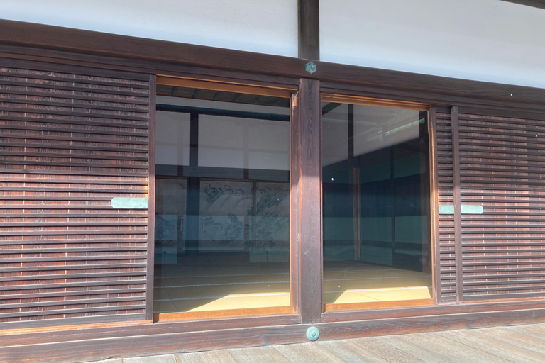 Kyoto: Nijo Castle and Kyoto Imperial Palace Guided Tour