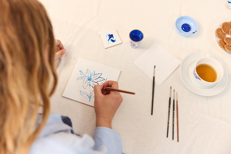 أمستردام: ورشة رسم البلاط الأزرق الهولندي التقليدي